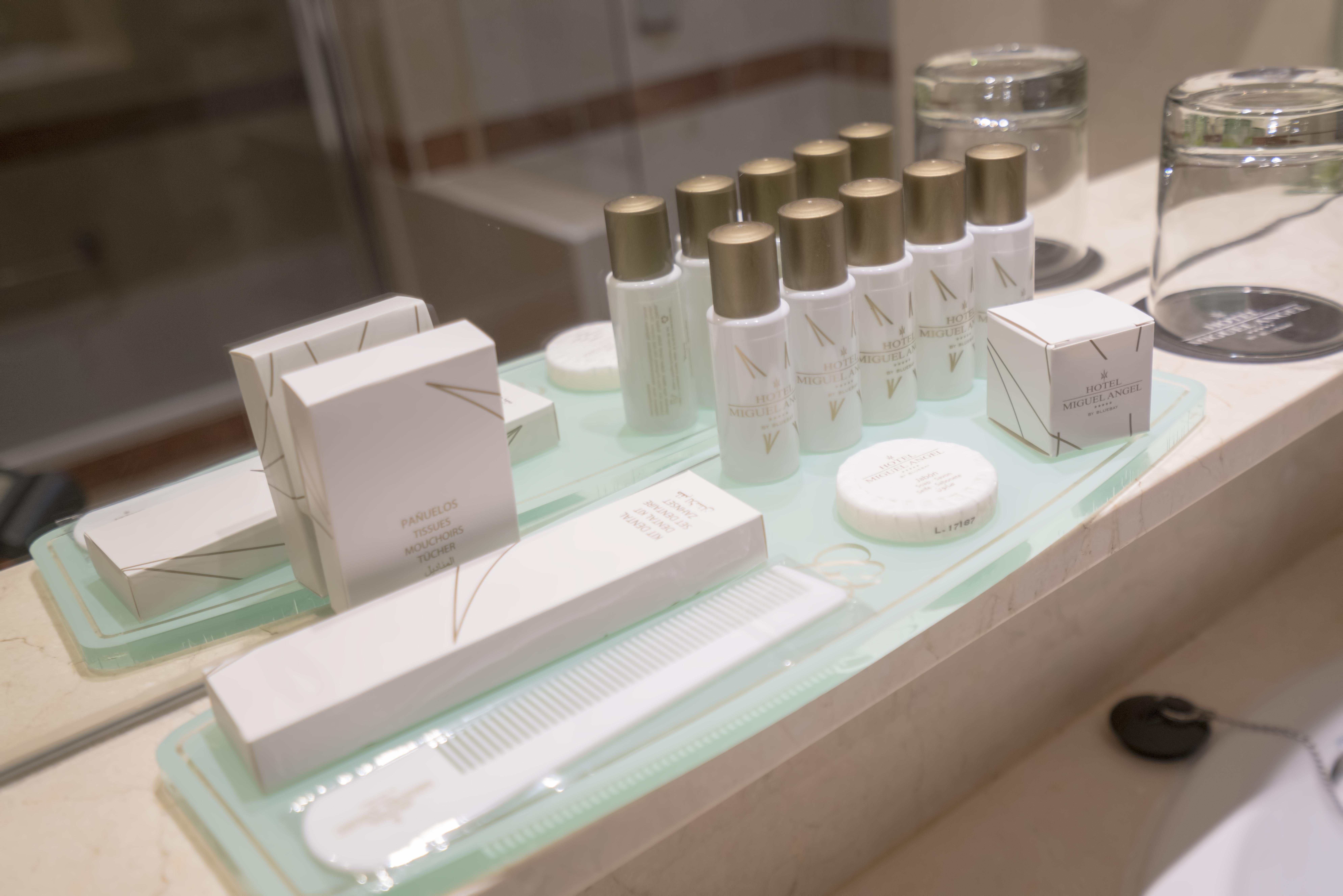 Hotel Miguel Angel Madrid Eksteriør billede The White Company toiletries