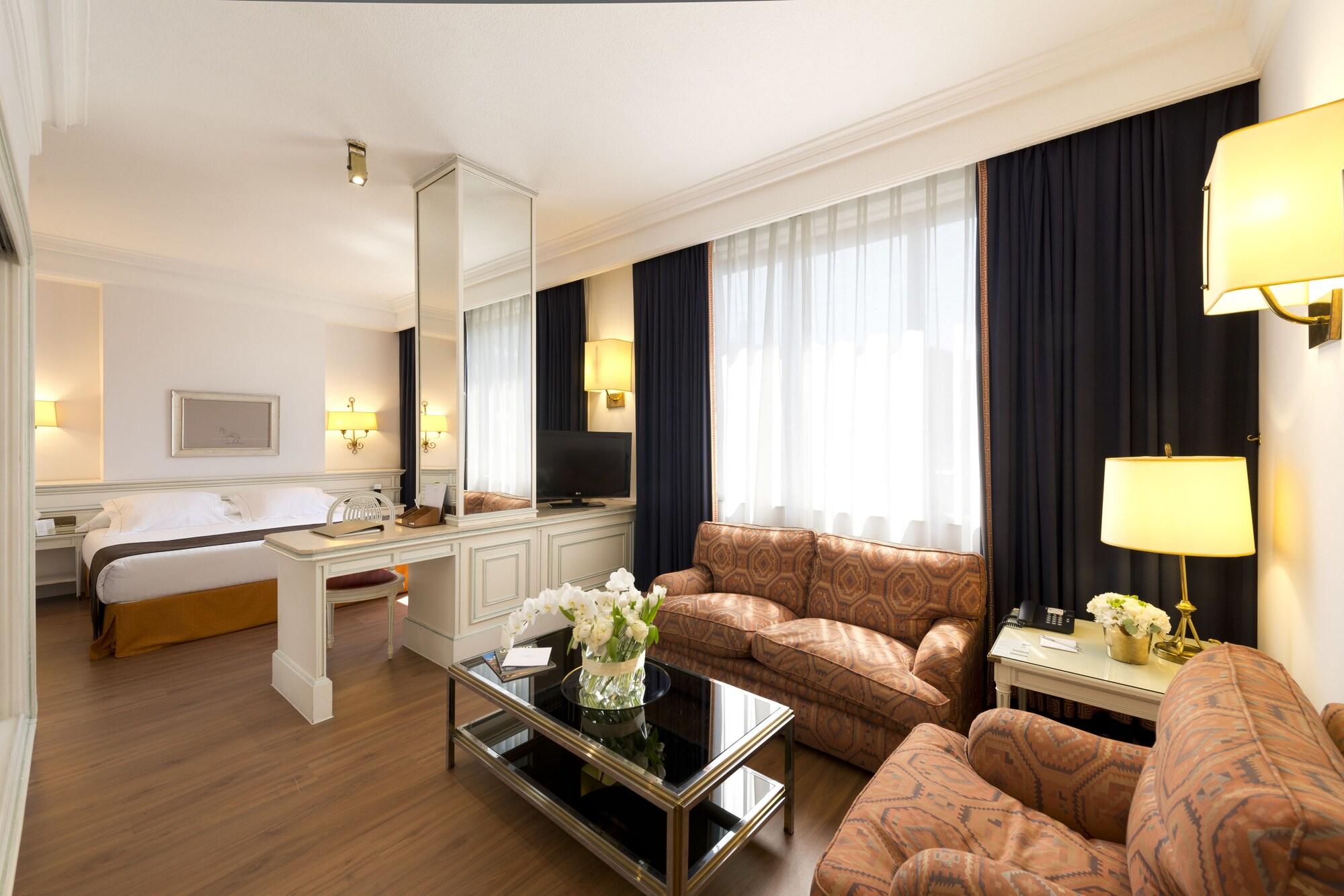 Hotel Miguel Angel Madrid Eksteriør billede A suite at the hotel