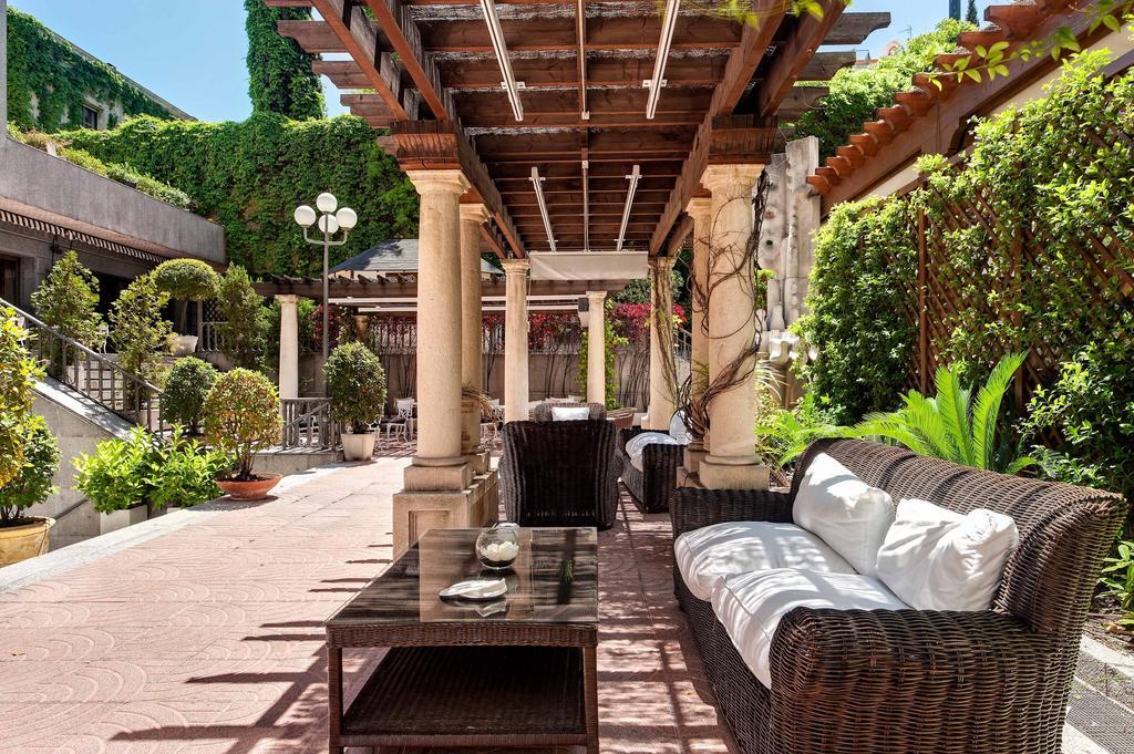 Hotel Miguel Angel Madrid Eksteriør billede The Pergola
